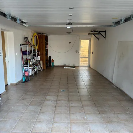 Domov Pro 8 Hostu Ve Meste Villa Karlovy Vary